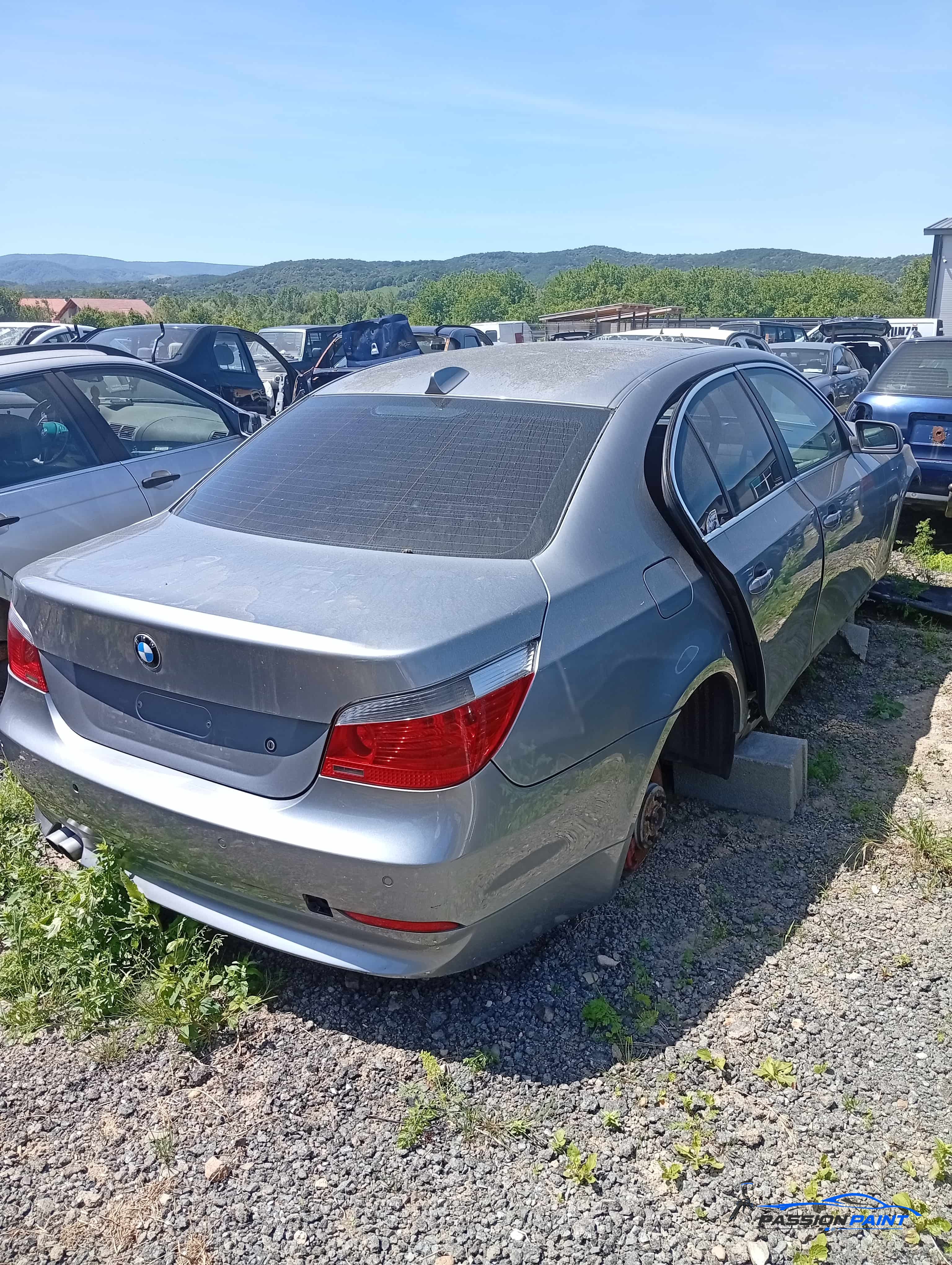 BMW SERIA5 E60 GRI
